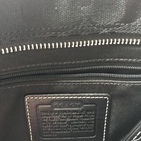 Signature C Coach Purse - Picture 4 of 6